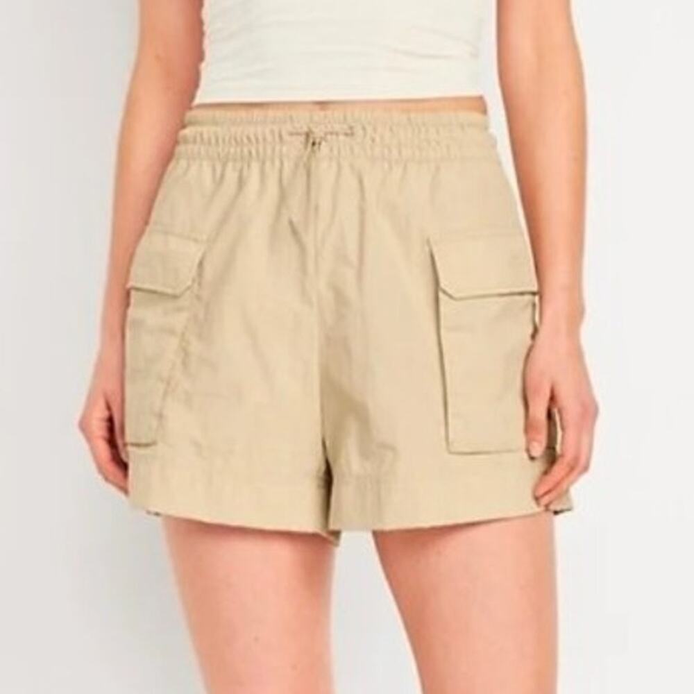 NEW Old Navy High Waisted Cargo Utility Shorts 5 Inch Inseam Small Beige Granola